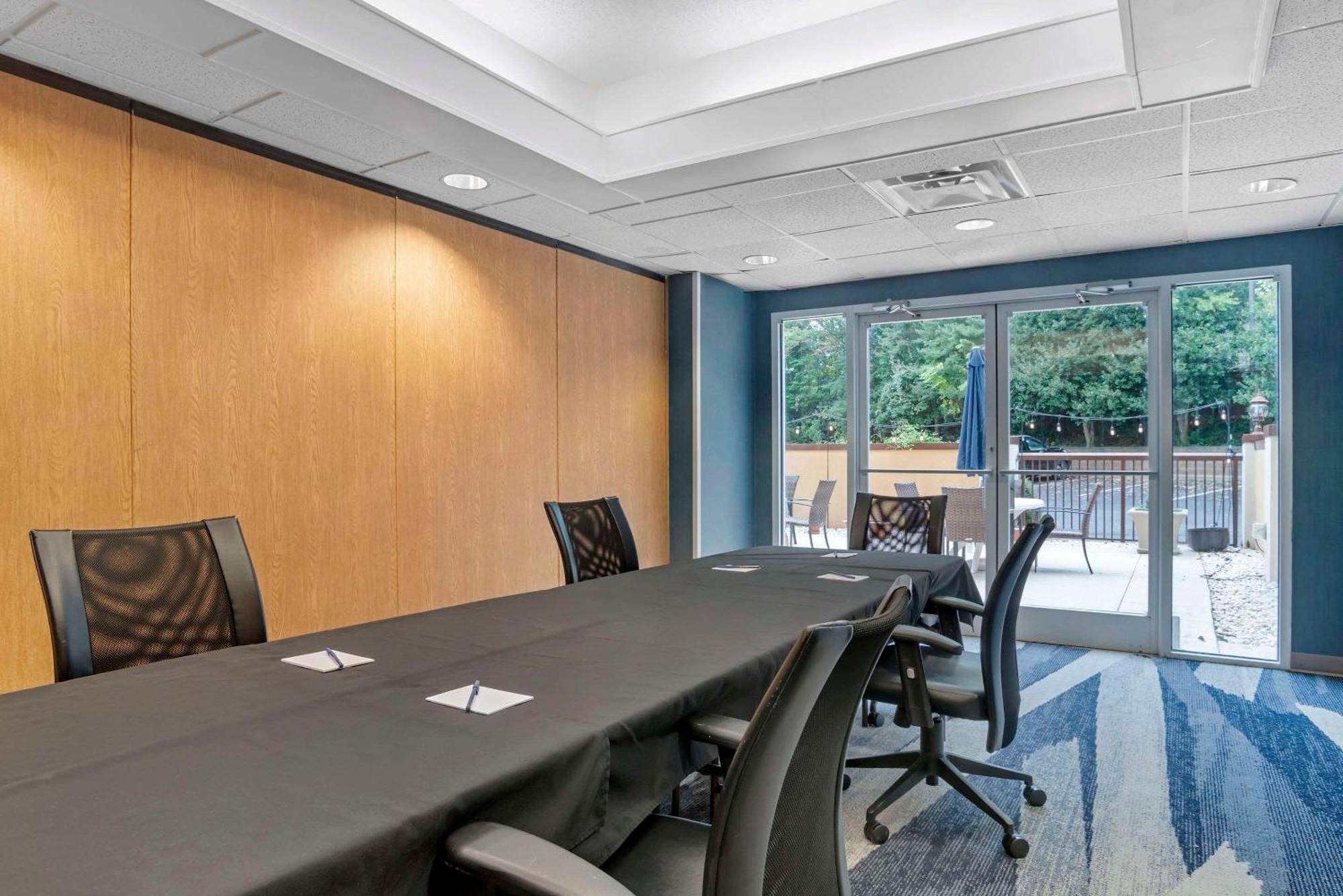 Comfort Suites Gastonia - Charlotte Εξωτερικό φωτογραφία
