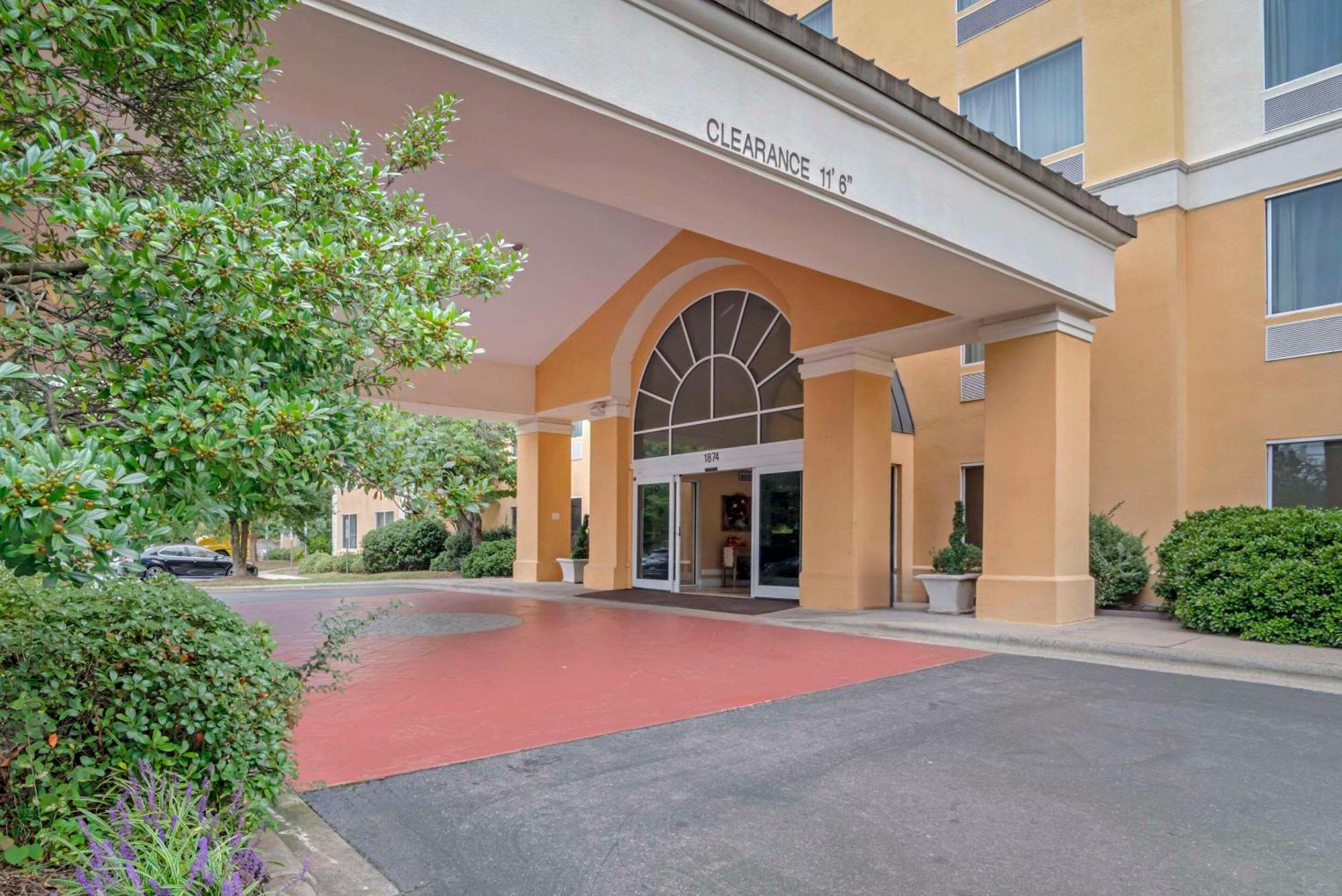 Comfort Suites Gastonia - Charlotte Εξωτερικό φωτογραφία