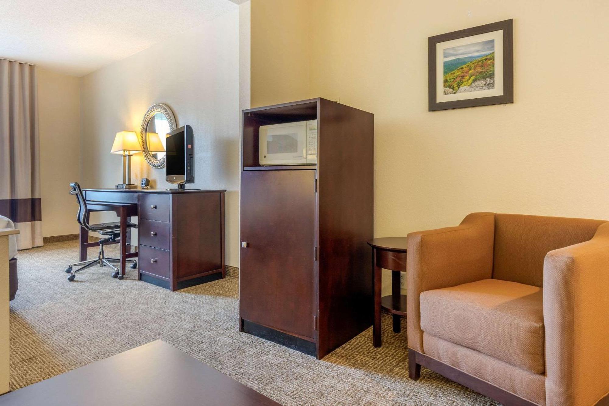Comfort Suites Gastonia - Charlotte Εξωτερικό φωτογραφία